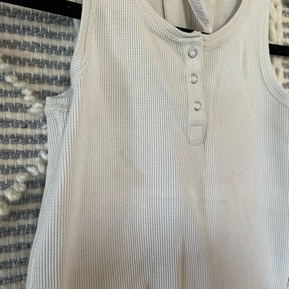 Ivivva Tank | Size 8 - Picture 2 of 3